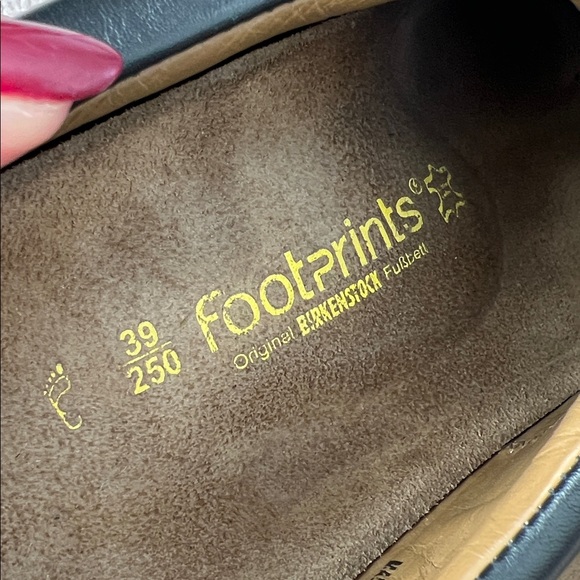 Birkenstock Footprints Alton Leather Clogs - Picture 9 of 10